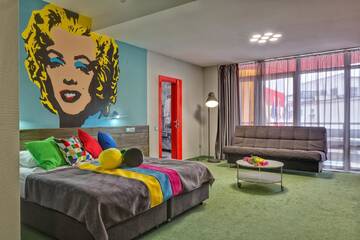 Фотографии Отель Emigrand Art Hotel г. Ужгород (Украина) №5 Фото Отель Emigrand Art Hotel г. Ужгород 5