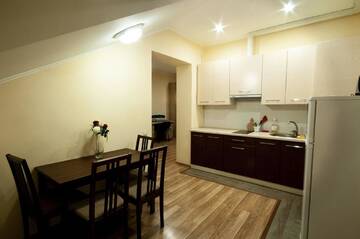 Фотографии Апартаменты Wonderful flat on city center (Mukachivska 4/16) г. Ужгород (Украина) №5 Фото Апартаменты Wonderful flat on city center (Mukachivska 4/16) г. Ужгород 5