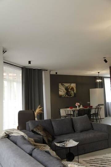 Фотографии Апартаменты Uzhorod 3 room lovely house г. Ужгород (Украина) №4 Фото Апартаменты Uzhorod 3 room lovely house г. Ужгород 4
