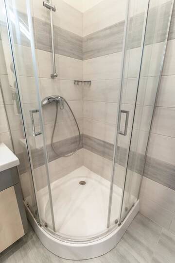 Фотографии Апартаменты Wonderful flat on city center (Mukachivska 4/8) г. Ужгород (Украина) №4 Фото Апартаменты Wonderful flat on city center (Mukachivska 4/8) г. Ужгород 4