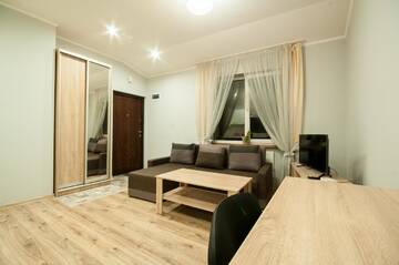 Фотографии Апартаменты Wonderful flat on city center (Mukachivska 4/18) г. Ужгород (Украина) №3 Фото Апартаменты Wonderful flat on city center (Mukachivska 4/18) г. Ужгород 3