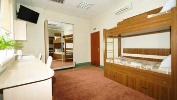 Фото номера Кровать в общем номере с 2 кроватями Хостелы City Hostel Panorama г. Ужгород 8