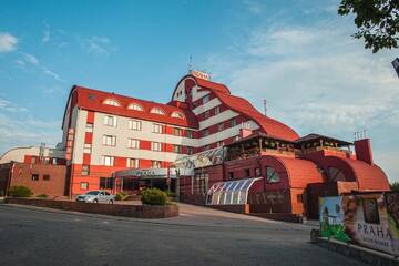 Фотографии Отель Hotel Praha г. Ужгород (Украина) №1 Фото Отель Hotel Praha г. Ужгород 1