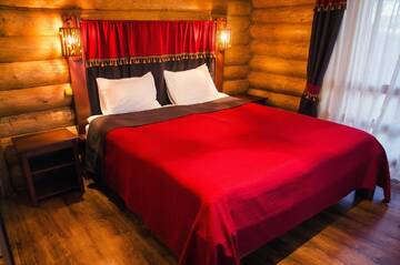 Фотографии Отель Hotel Praha г. Ужгород (Украина) №3 Фото Отель Hotel Praha г. Ужгород 3