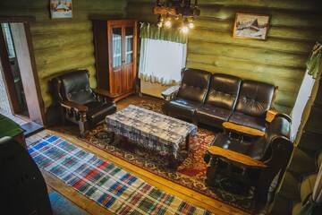 Фото номера Семейный номер с видом на сад Загородные дома Dacha г. Ужгород 6