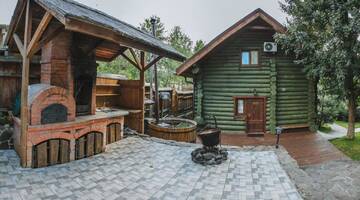 Фото номера Семейный номер с видом на сад Загородные дома Dacha г. Ужгород 5
