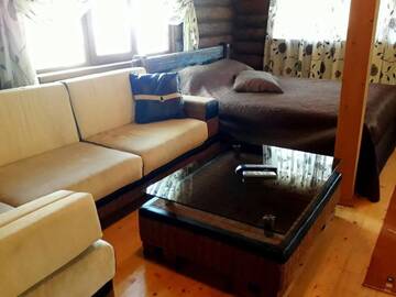 Фото номера Семейный номер с видом на озеро Загородные дома Rancho 555 г. Ужгород 7