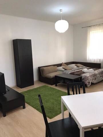 Фото номера Апартаменты-студио Апартаменты Apartment on square Sh. Petefi, centre. 1 room г. Ужгород 15
