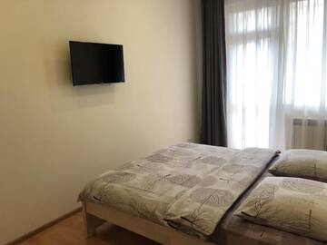 Фото номера Апартаменты с 2 спальнями Апартаменты GIL Apartment on Bogomolca 22, new г. Ужгород 46