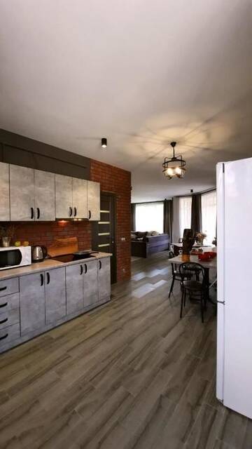 Фото номера Апартаменты Делюкс Апартаменты Uzhorod 3 room lovely house г. Ужгород 59