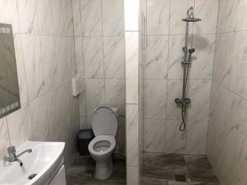 Фото номера Апартаменты с 1 спальней Апартаменты G.I.L Apartment on Tlehasa 14,4 near Tokio г. Ужгород 10