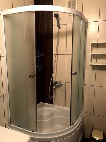 Фото номера Апартаменты с 1 спальней Апартаменты GIL Apartment 1, Lermontova, centre г. Ужгород 9