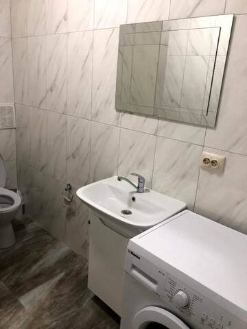 Фото номера Апартаменты с 1 спальней Апартаменты GIL Apartment on Tlehasa 14,19 near Tokio г. Ужгород 15