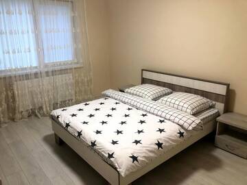 Фото номера Апартаменты с 1 спальней Апартаменты GIL Apartment on Tlehasa 14,19 near Tokio г. Ужгород 16