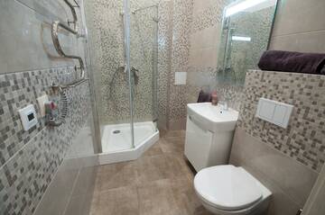 Фото номера Апартаменты Апартаменты Wonderful flat on city center (Mukachivska 4/14) г. Ужгород 7