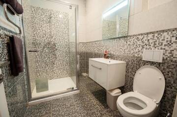 Фото номера Апартаменты Апартаменты Wonderful flat on city center (Mukachivska 4/15) г. Ужгород 20