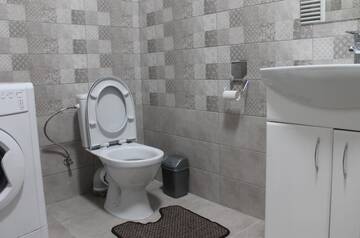 Фото номера Апартаменты с 1 спальней Апартаменты Modern Flat 1 г. Ужгород 7