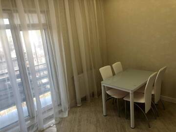 Фото номера Апартаменты с 1 спальней Апартаменты GIL Apartment on Tobilevicha, new г. Ужгород 9