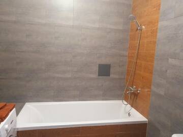 Фото номера Апартаменты Делюкс Апартаменты Apartments for rent on the 2nd floor in the centre г. Ужгород 47